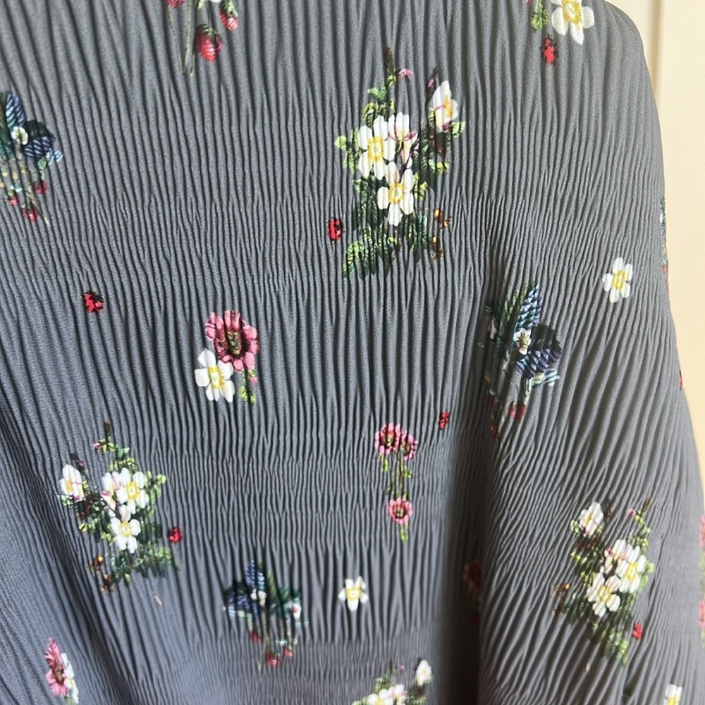 🛍️Ted Baker Toppaz Oracle Pleated Midi Dress Gray Women’s 3 Size 8 Floral - Picture 8 of 8